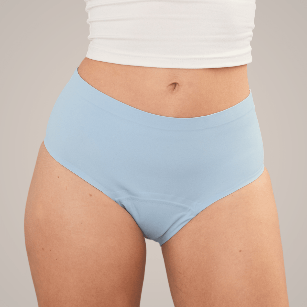 Oleander hellblau - seamless Periodenslip mit hoher Saugkraft - Periodenunterwäsche, Menstruationsunterwäsche von my•mense